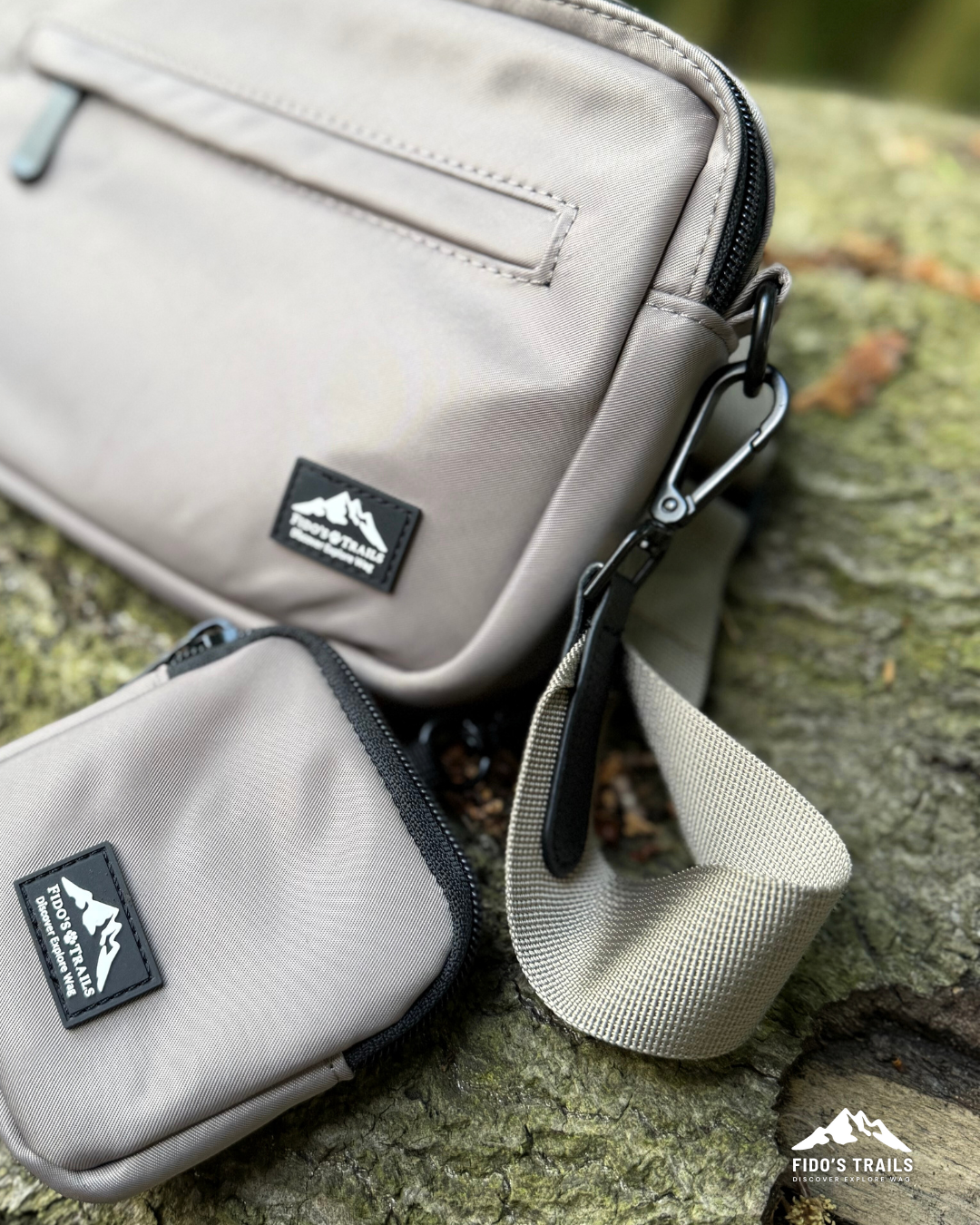 Dog Walking Bag with Mini Treat Pouch – Mushroom | Fido’s Trails